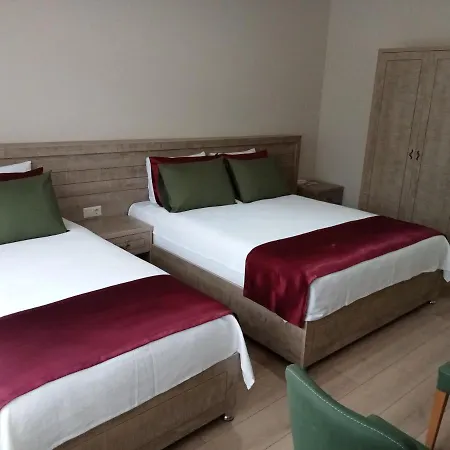 Kurt Hotel